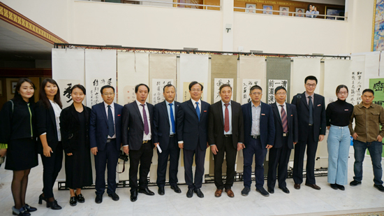 https://www.zufe.edu.cn/__local/7/57/90/A6C22C349B9CC06B1F0A98BFA1F_28D68FEA_2A983.jpg