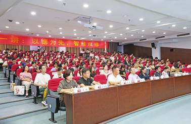 https://www.zufe.edu.cn/__local/F/0B/0F/32267D2F2D416307CB7E11C51BB_1C10183F_1163BC.png